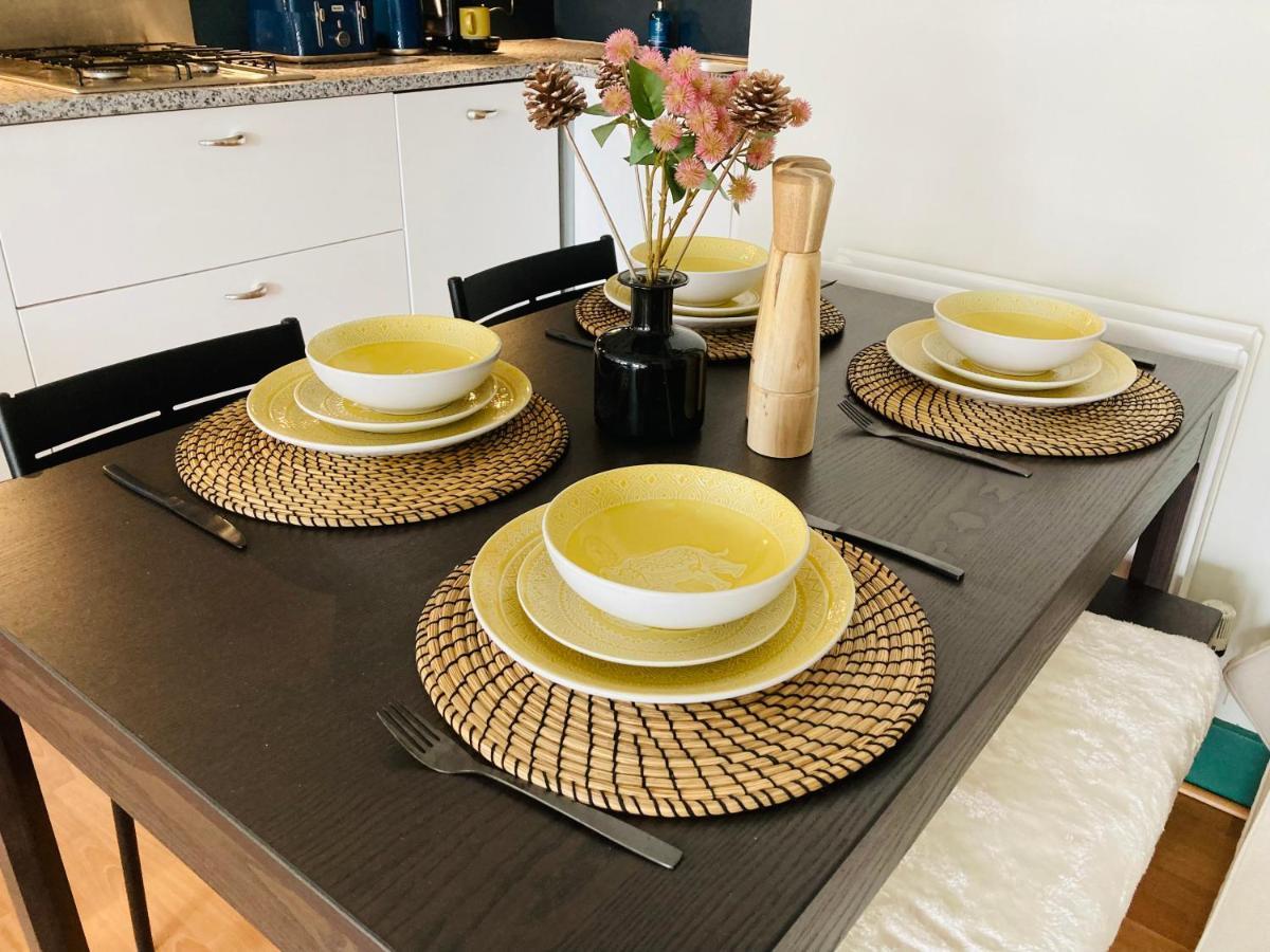 Jungle Escape, City Apartment With Parking & Terrace Τσέστερ Εξωτερικό φωτογραφία